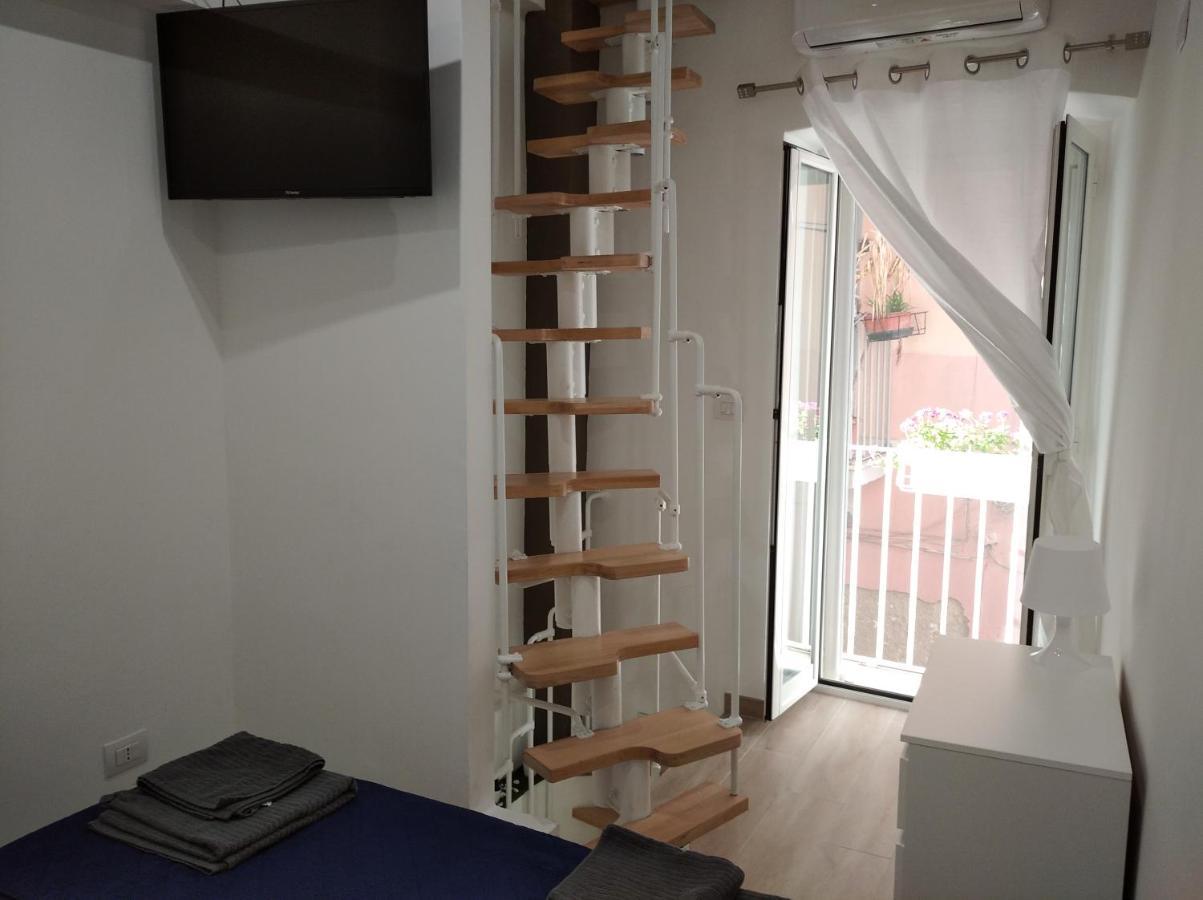 Mattia'S House 2 Apartman Bari Kültér fotó